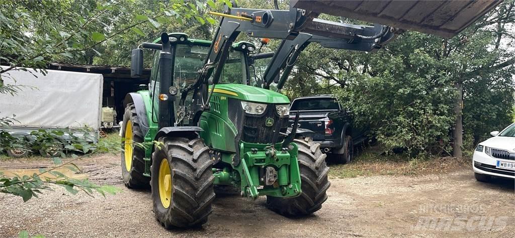 John Deere 6130R Tractores