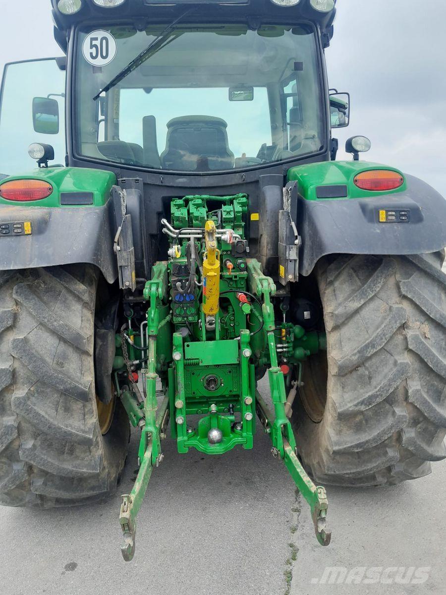 John Deere 6130R Tractores