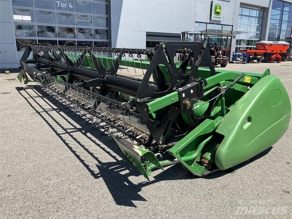 John Deere 620R Accesorios para cosechadoras combinadas