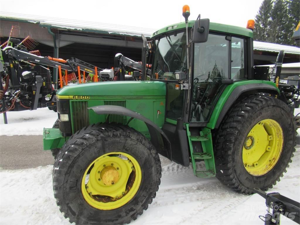 John Deere 6800 Tractores
