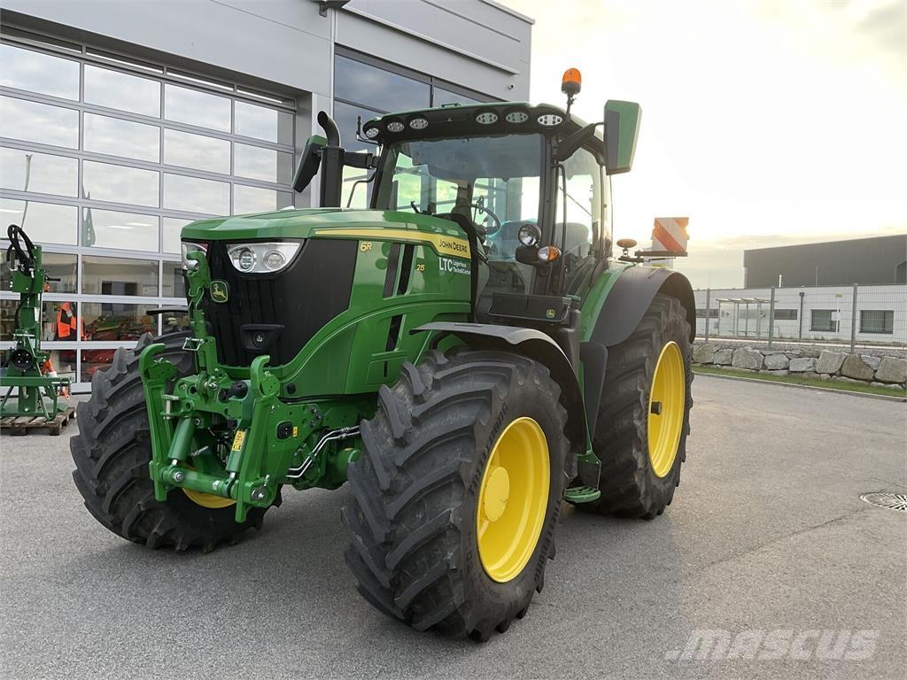 John Deere 6R 215 Tractores