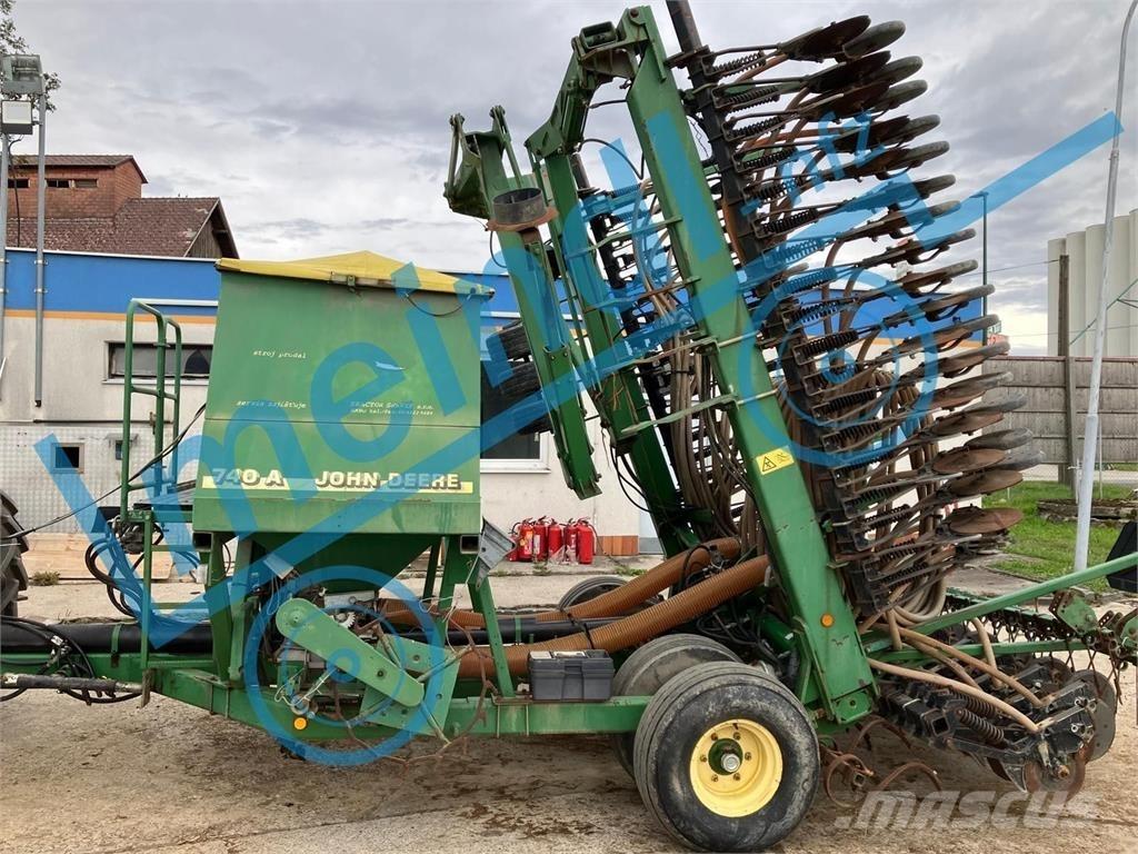 John Deere 740 A Otras máquinas y aperos de labranza