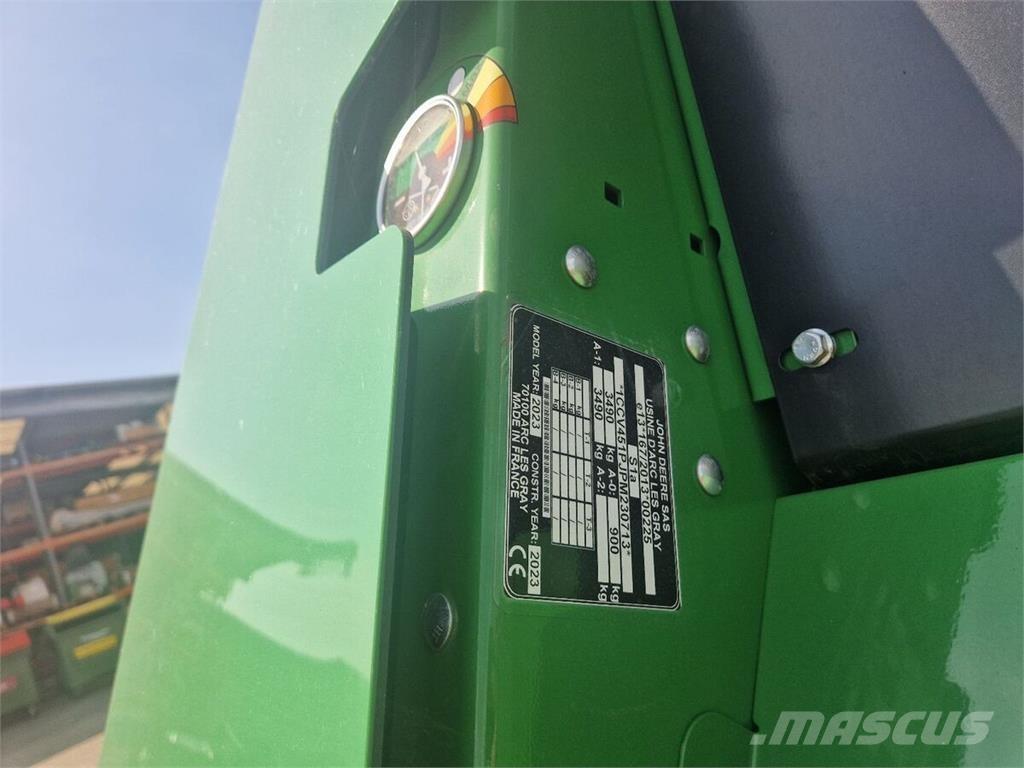 John Deere V451M Rotoempacadoras