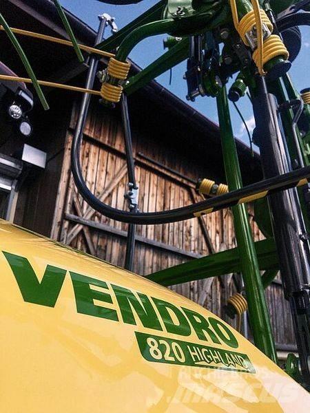 Krone 820 Vendro Rastrillos y henificadores