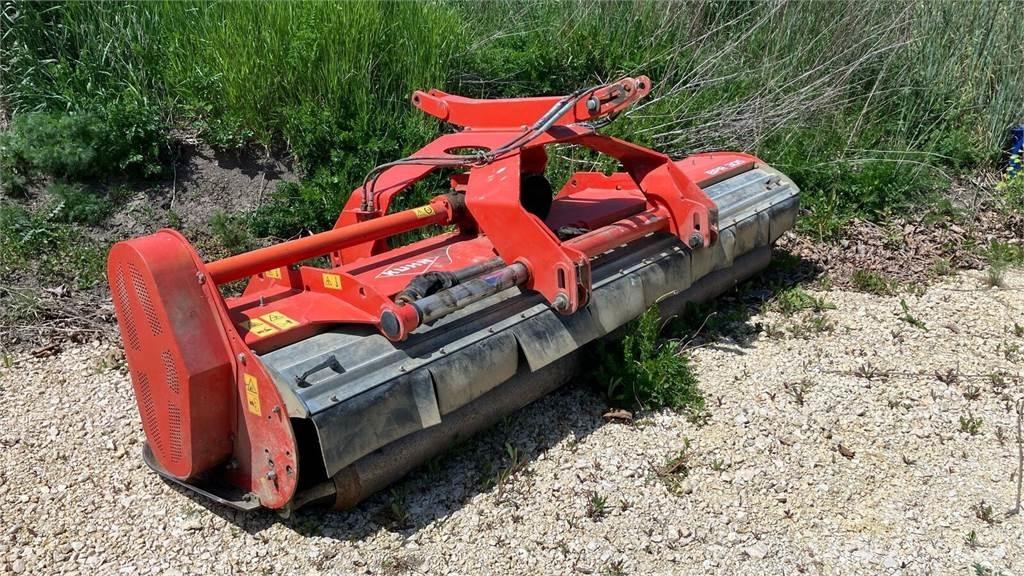 Kuhn BPR 305 Segadoras y cortadoras de hojas para pastos