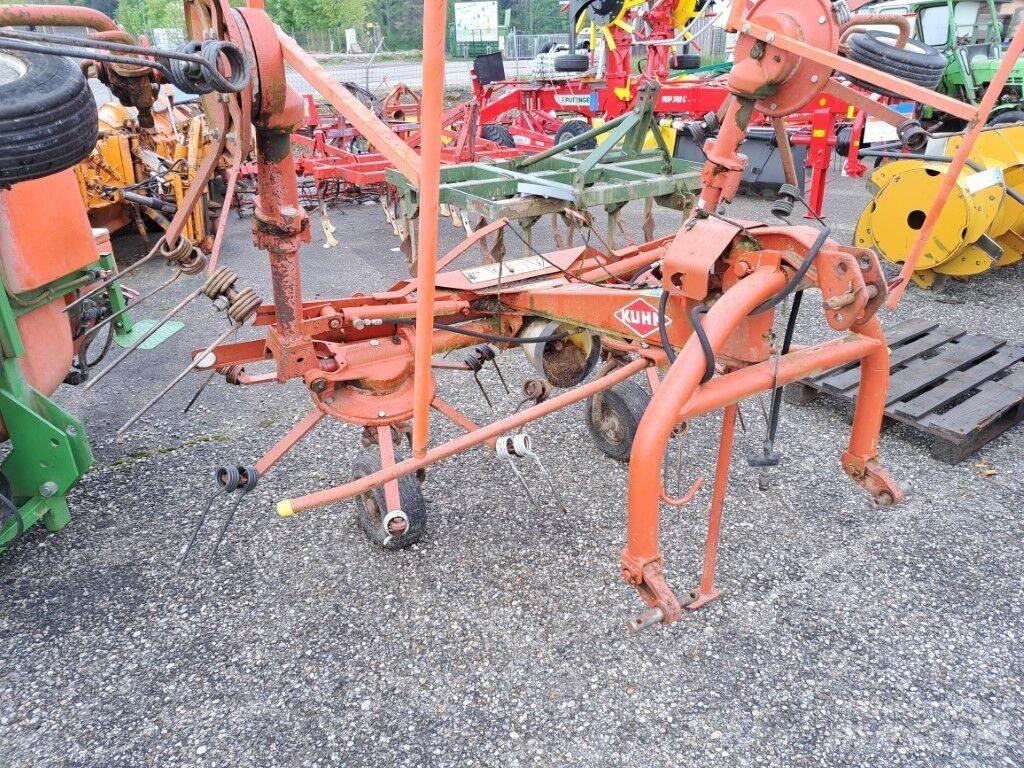 Kuhn GF 4201 MH Rastrillos y henificadores
