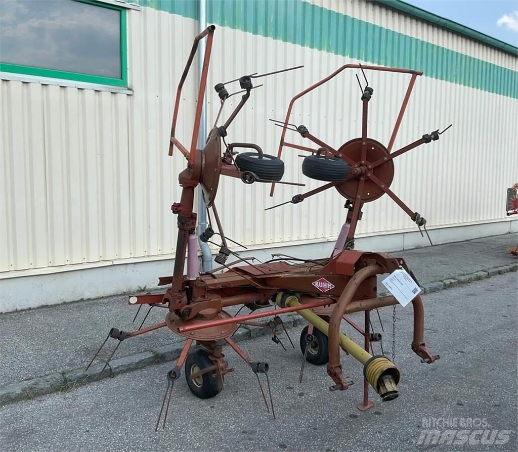 Kuhn GF 5001 Rastrillos y henificadores