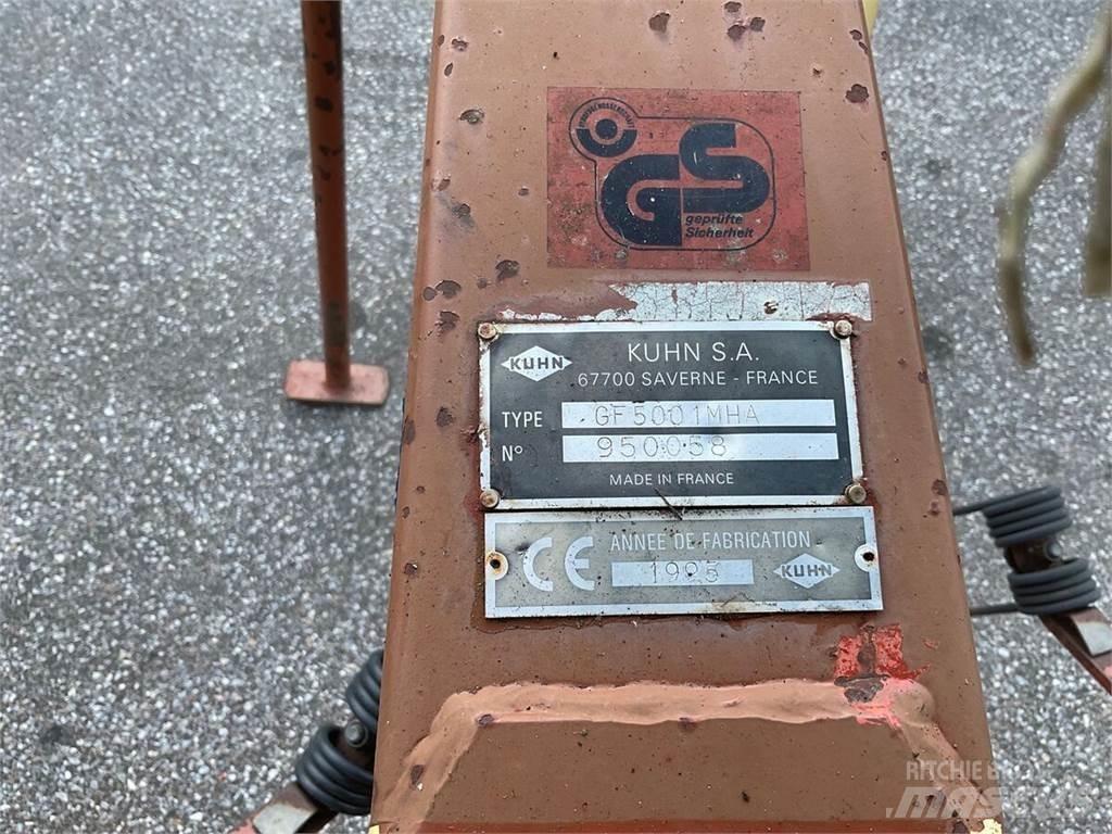 Kuhn GF 5001 Rastrillos y henificadores