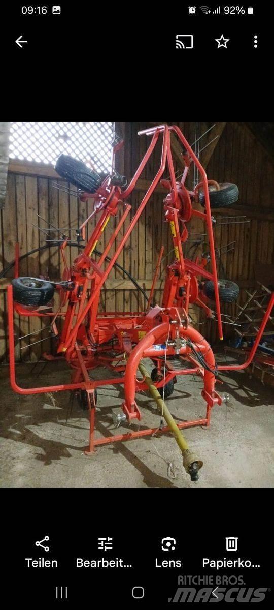 Kuhn GF 5801 MHO Rastrillos y henificadores