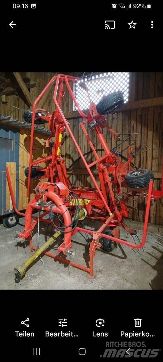 Kuhn GF 5801 MHO Rastrillos y henificadores