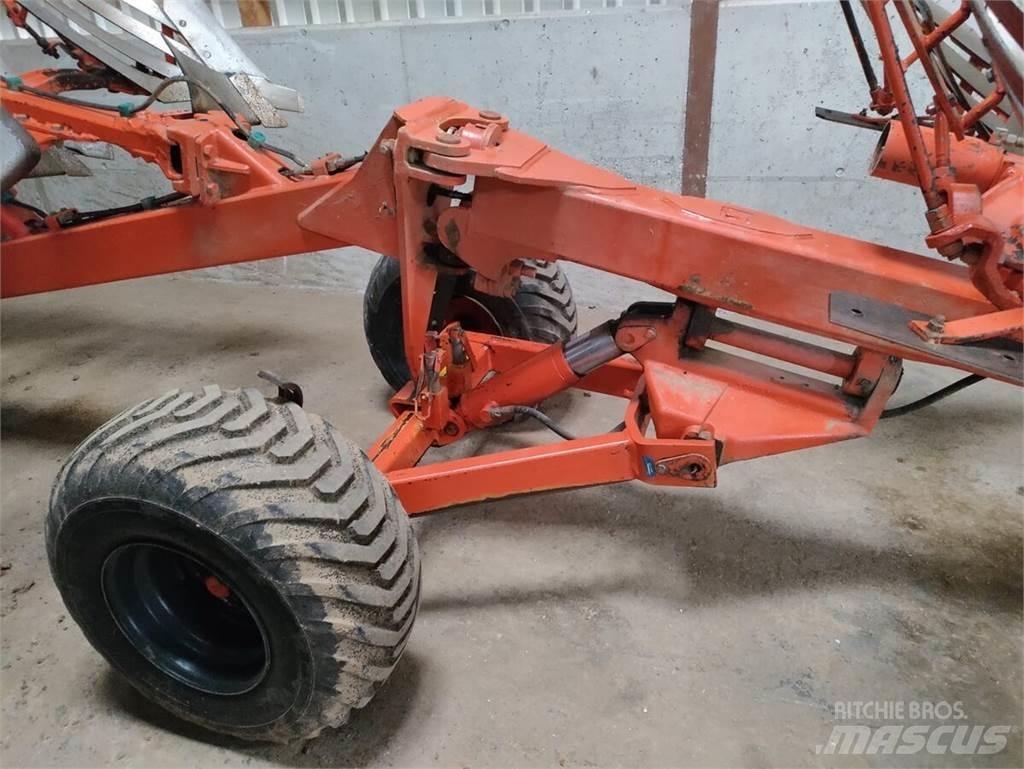 Kuhn Manager 8 NSH Arados fijos suspendidos
