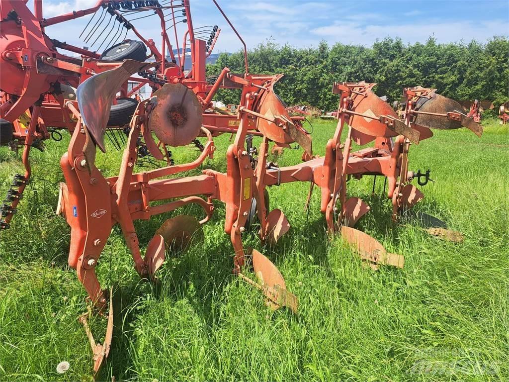 Kuhn Master 120 Arados fijos suspendidos