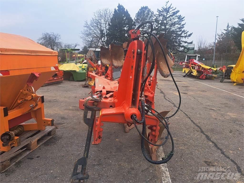 Kuhn Varimaster 123 Arados fijos suspendidos