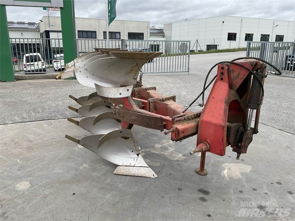 Kverneland E-14 Arados fijos suspendidos