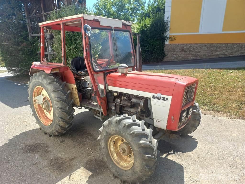 Lindner 520 SA Tractores