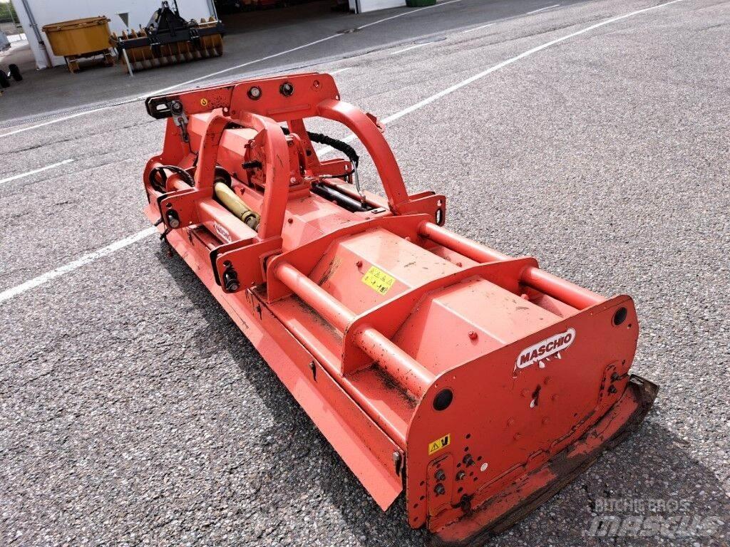 Maschio BISONTE 300 Segadoras y cortadoras de hojas para pastos