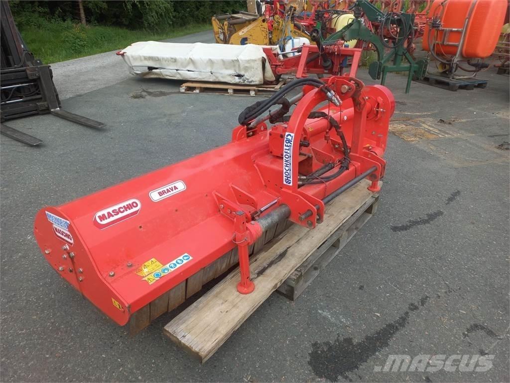 Maschio Brava 230 Segadoras y cortadoras de hojas para pastos