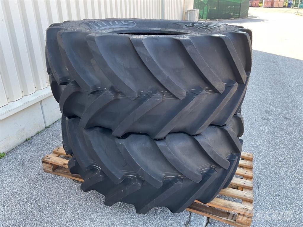 Mitas 600/70 R 28 Neumáticos, ruedas y llantas
