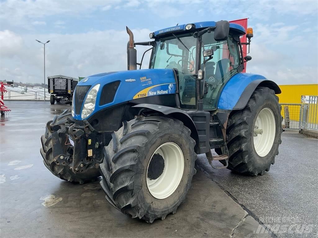 New Holland T7050 Tractores