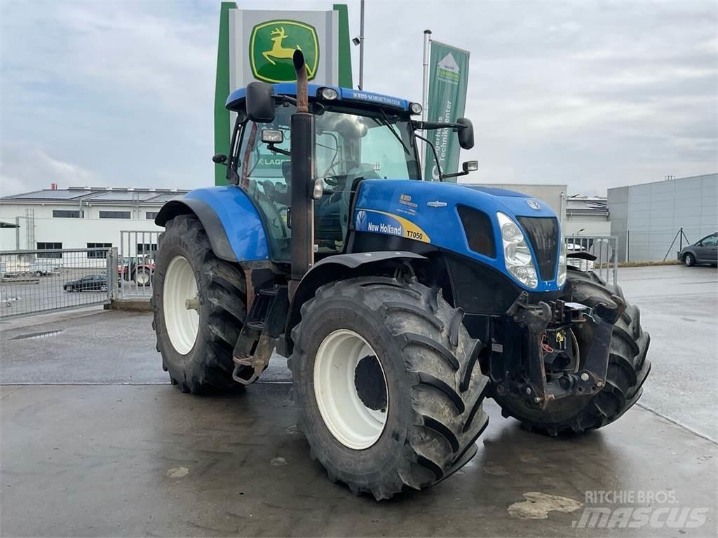 New Holland T7050 Tractores