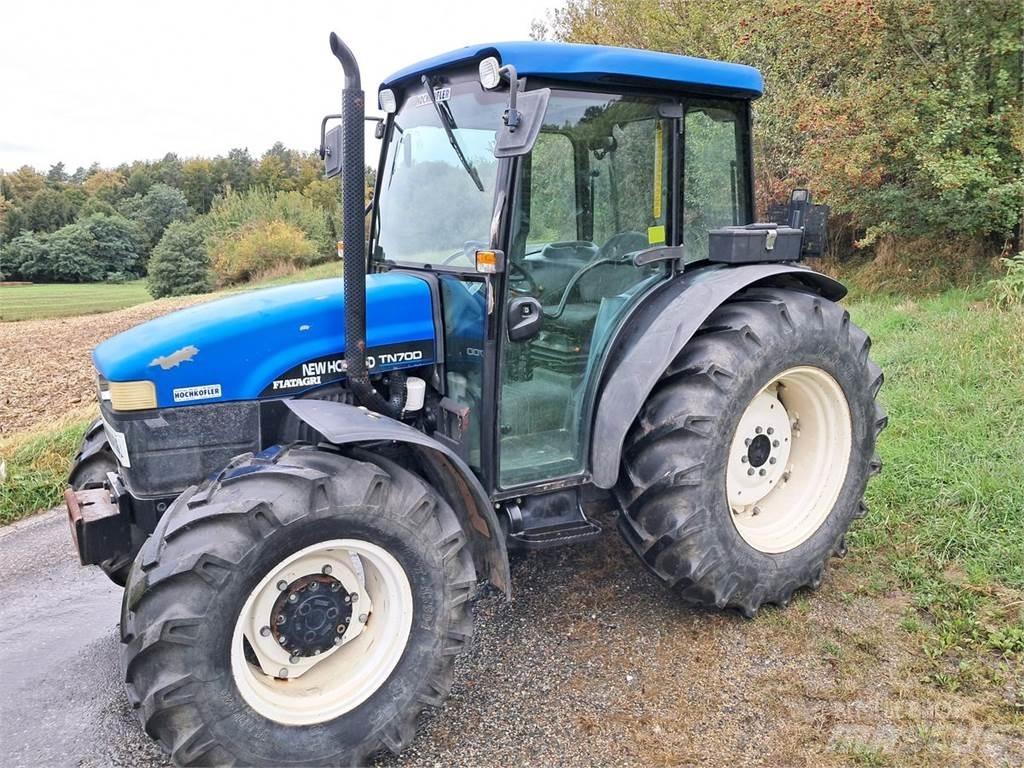 New Holland TN-D 70 Tractores