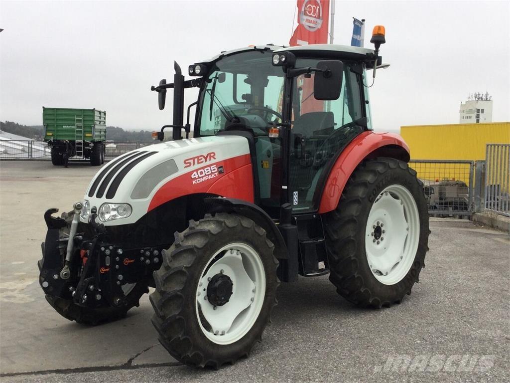 Steyr 4085 Kompakt Tractores