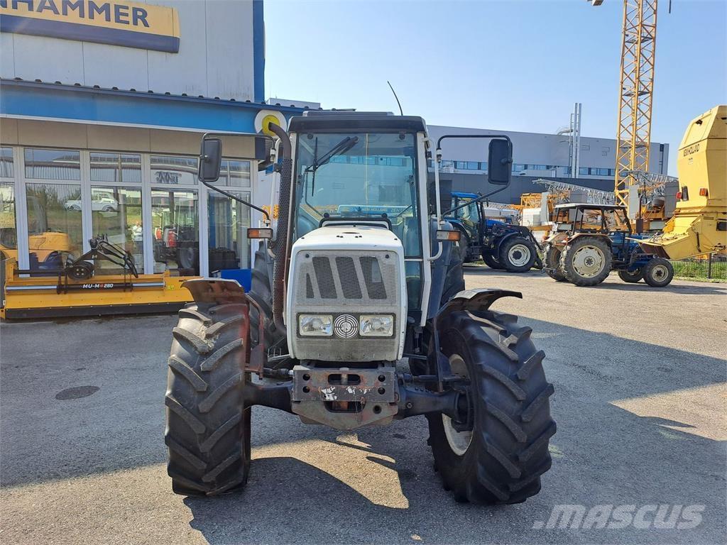 Steyr 667 A T Tractores