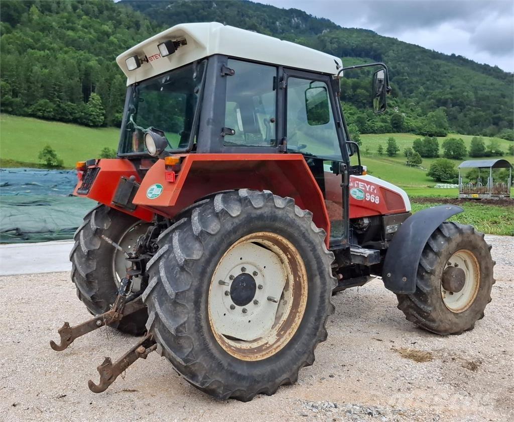 Steyr 968 M A Tractores
