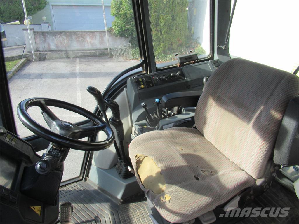 Valtra 6400 Tractores