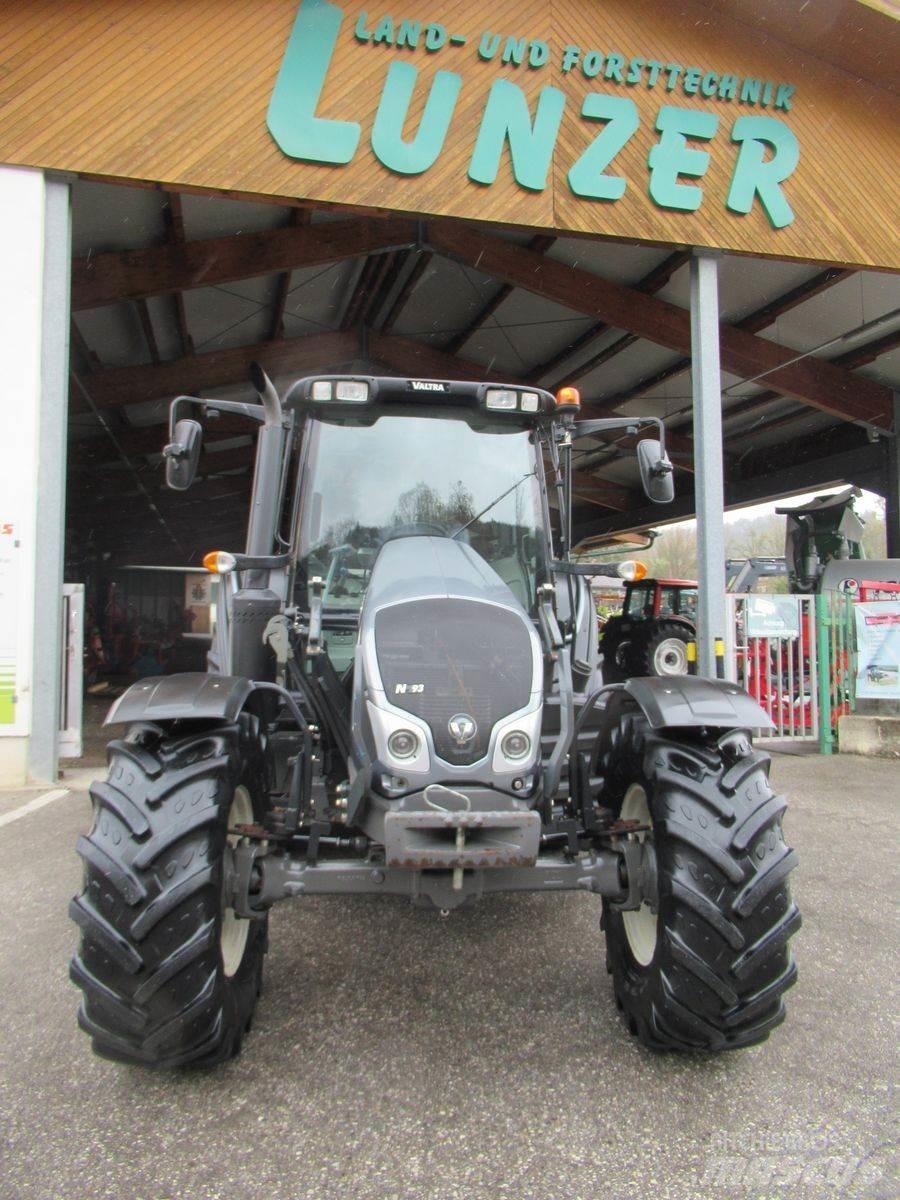 Valtra N 93 HiTech5 Tractores