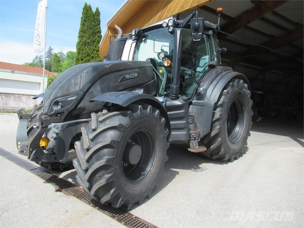 Valtra T 214D Tractores