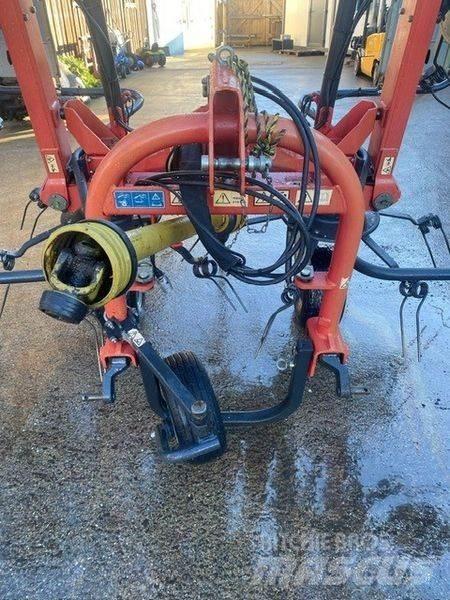 Vicon Fanex 903 Rastrillos y henificadores