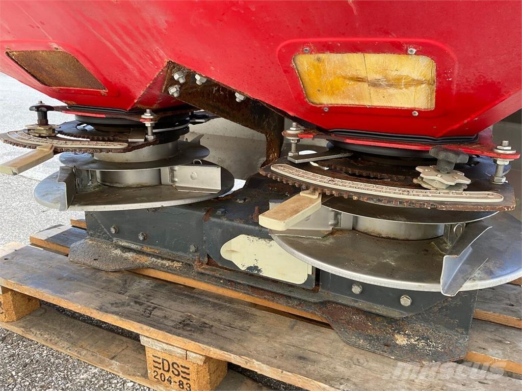 Vicon RO-C 600 Otras máquinas de fertilización