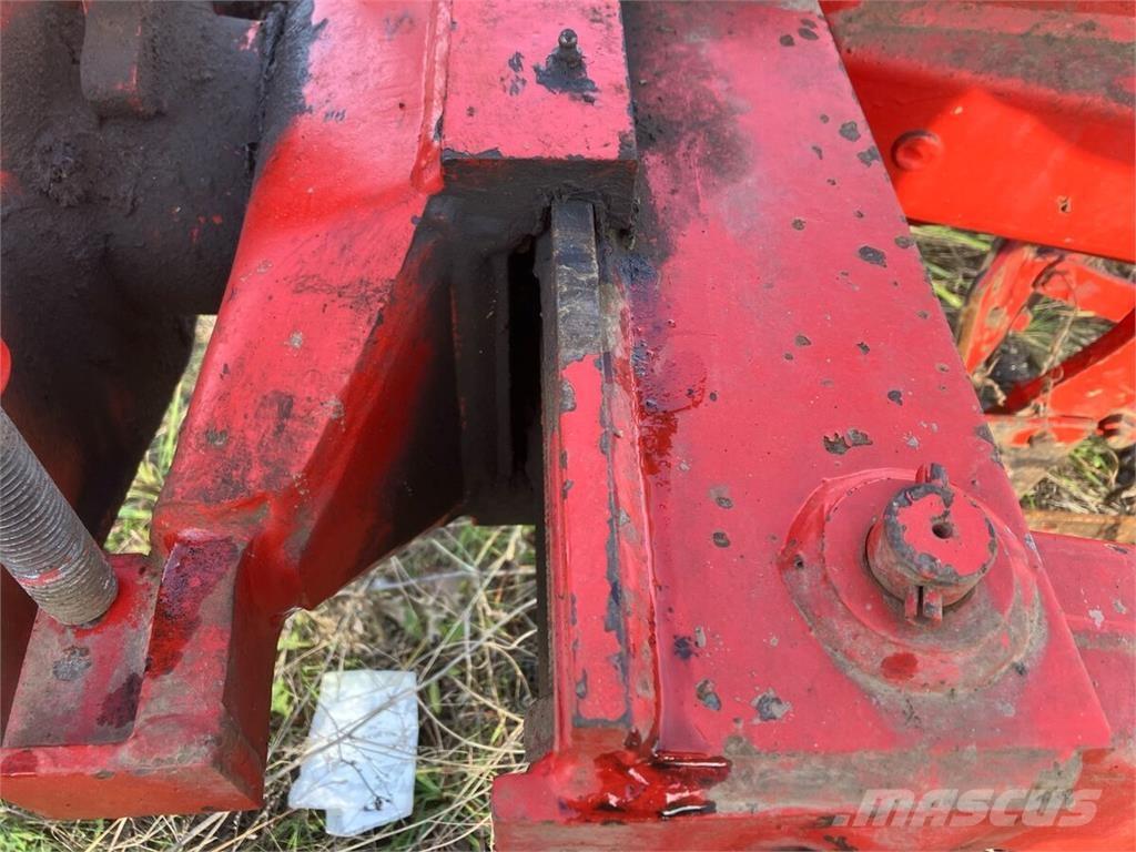 Vogel & Noot LM 820 Arados fijos suspendidos