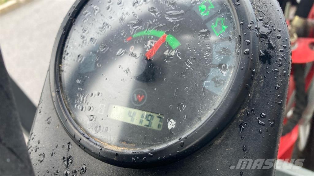 Weidemann 1160 Palas cargadoras frontales