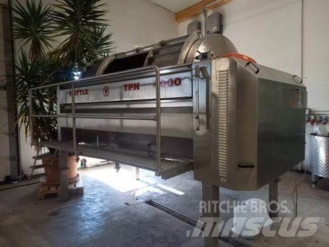  Wottle TPN 4000 Otra maquinaria vitícola