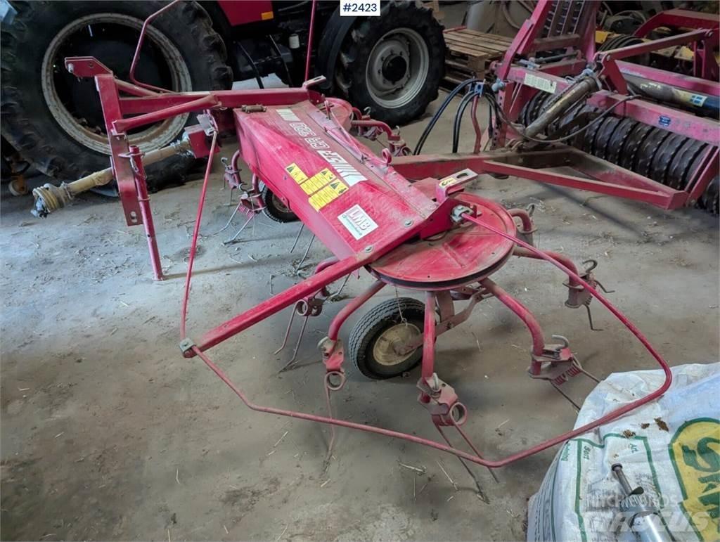 JF CR 320 Otros equipos usados para la recolección de forraje