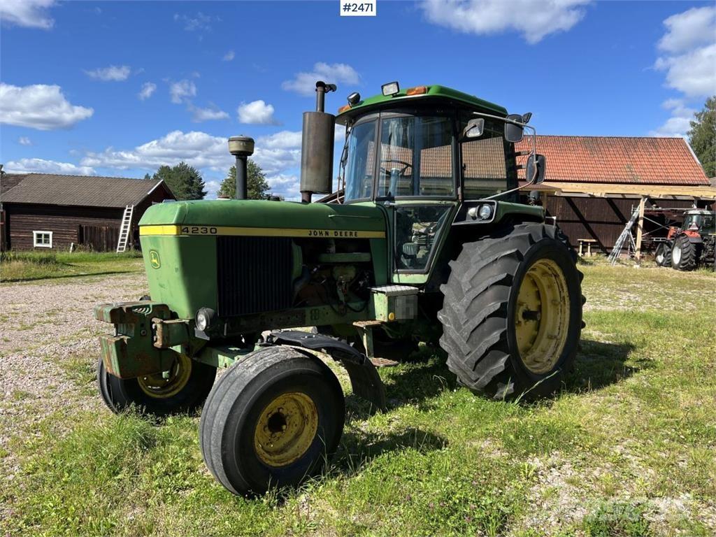 John Deere 4230 Tractores