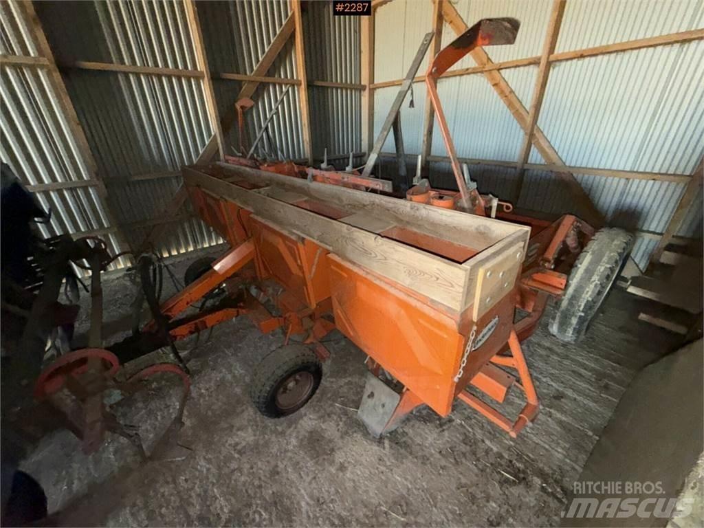 Underhaug 4 Radig Construcción - Otros