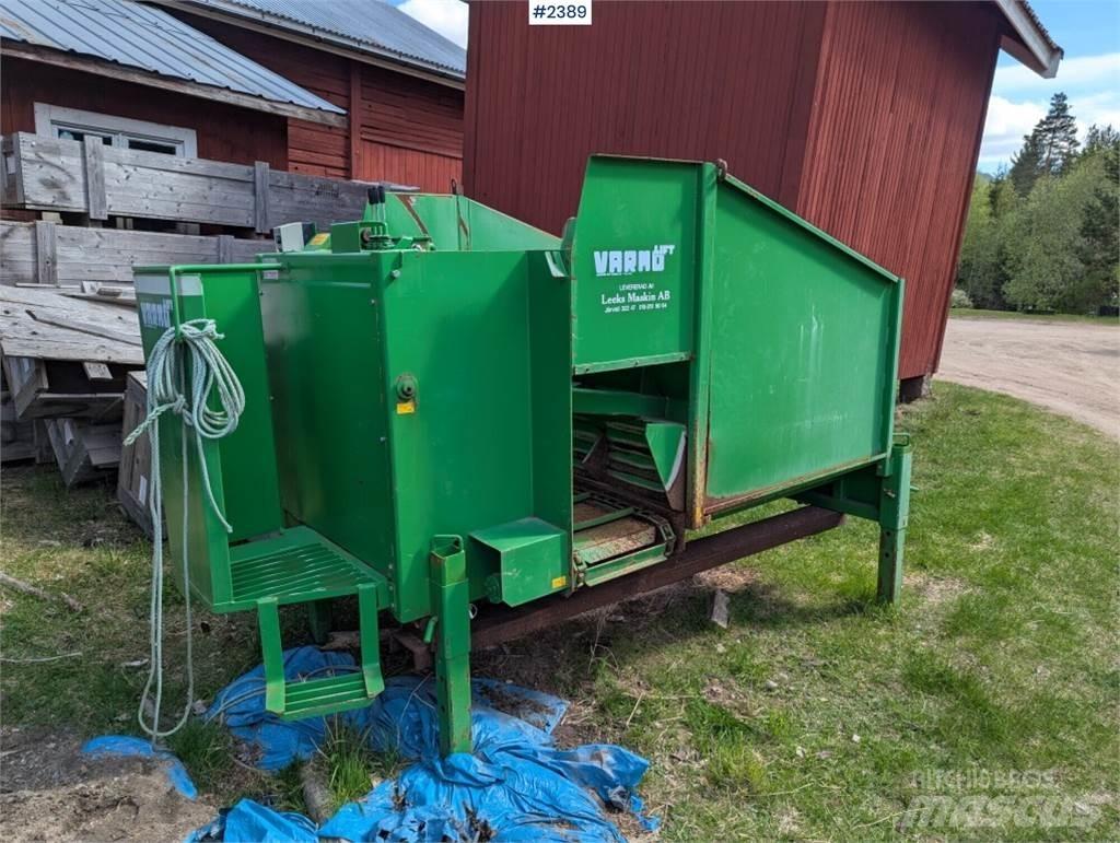 Varmo Lift PPNL Otros equipos usados para la recolección de forraje