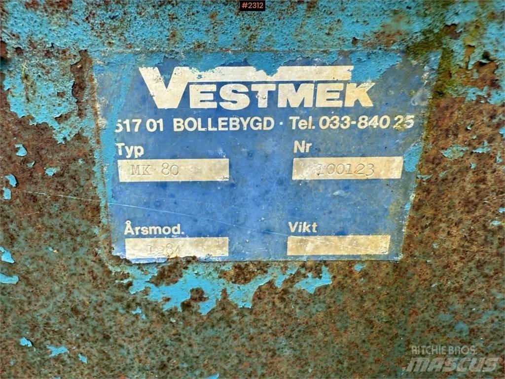 Vestmek MK 80 Construcción - Otros