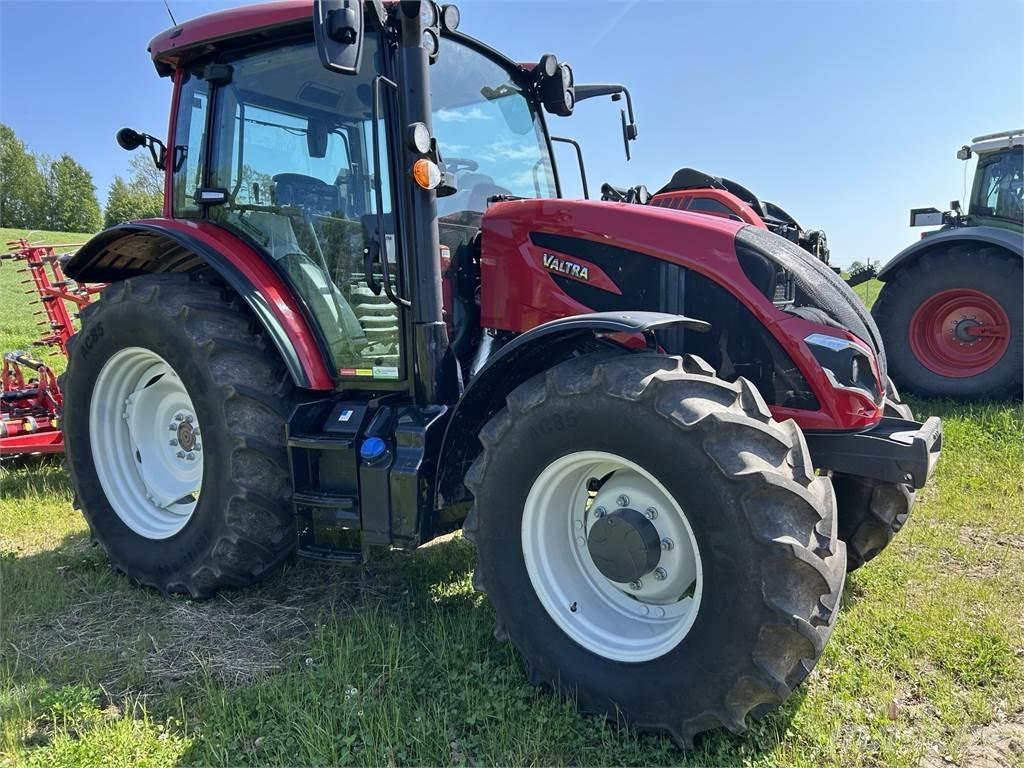 Valtra 115MH4 Tractores