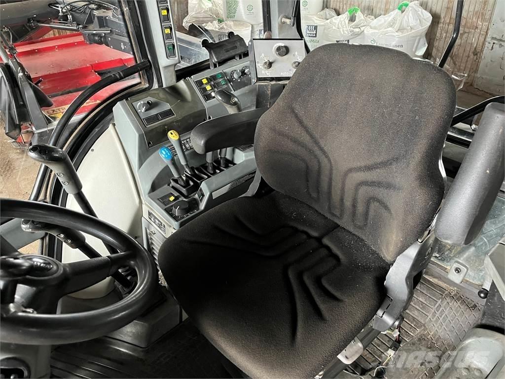 Valtra 170CH Tractores
