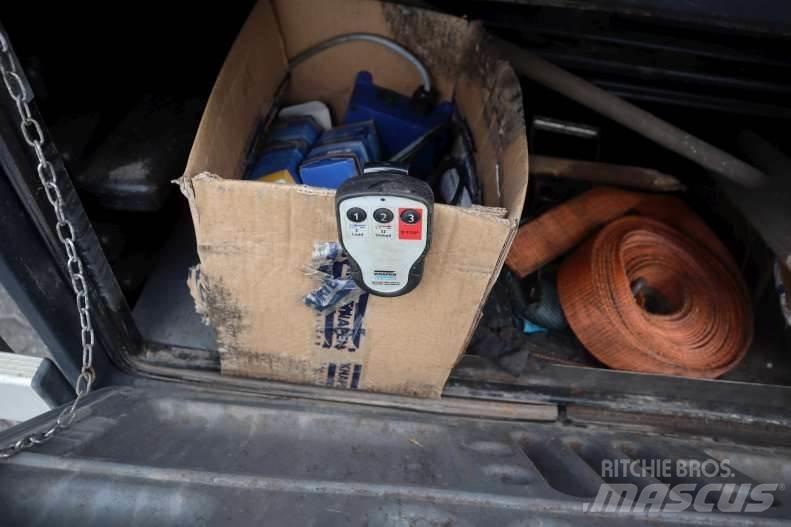 Knapen E180K Cajas de piso oscilante