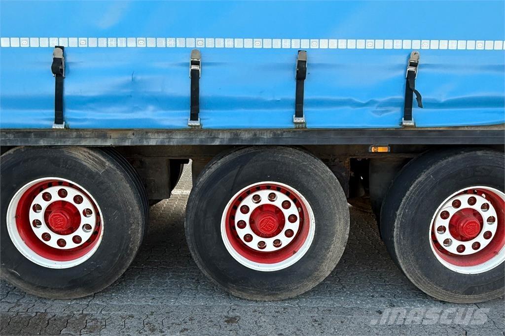 Krone 34 pl. Semirremolques con caja de lona