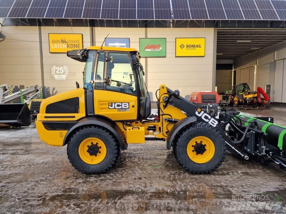 JCB 409 SV Uusi Cargadoras sobre ruedas