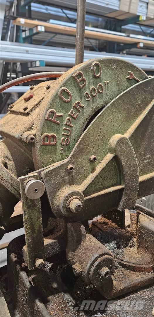  BROBO Super 300 Construcción - Otros