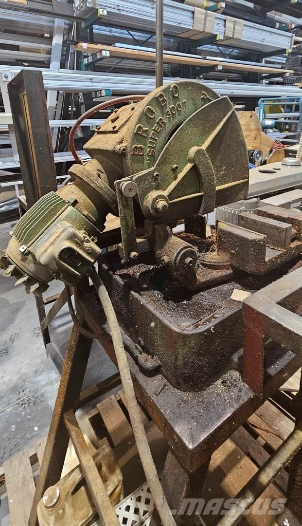  BROBO Super 300 Construcción - Otros