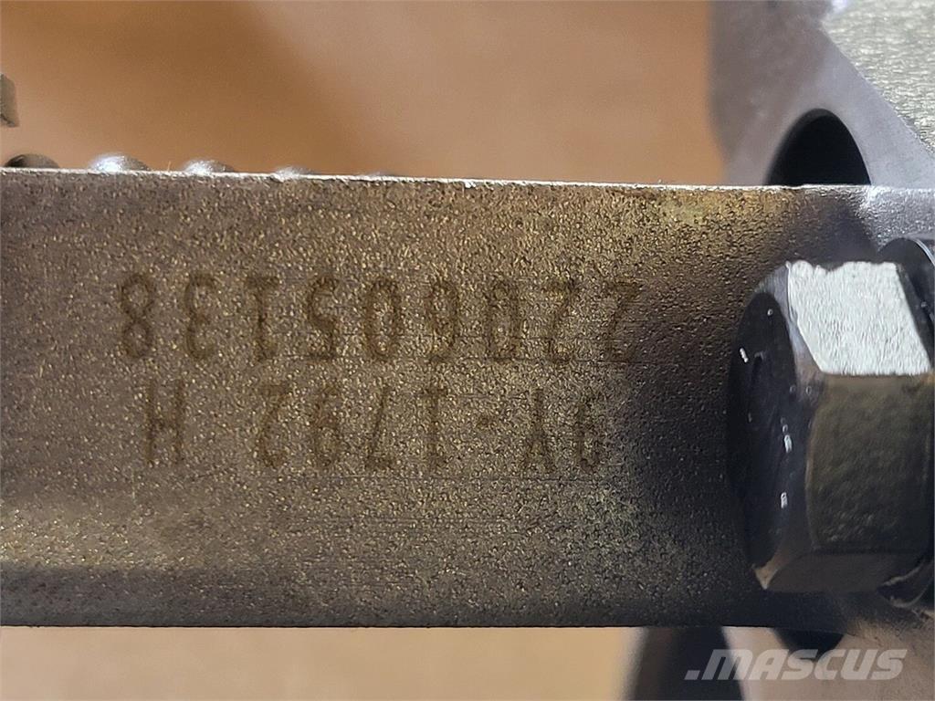 CAT 520-2925 Bombas de agua