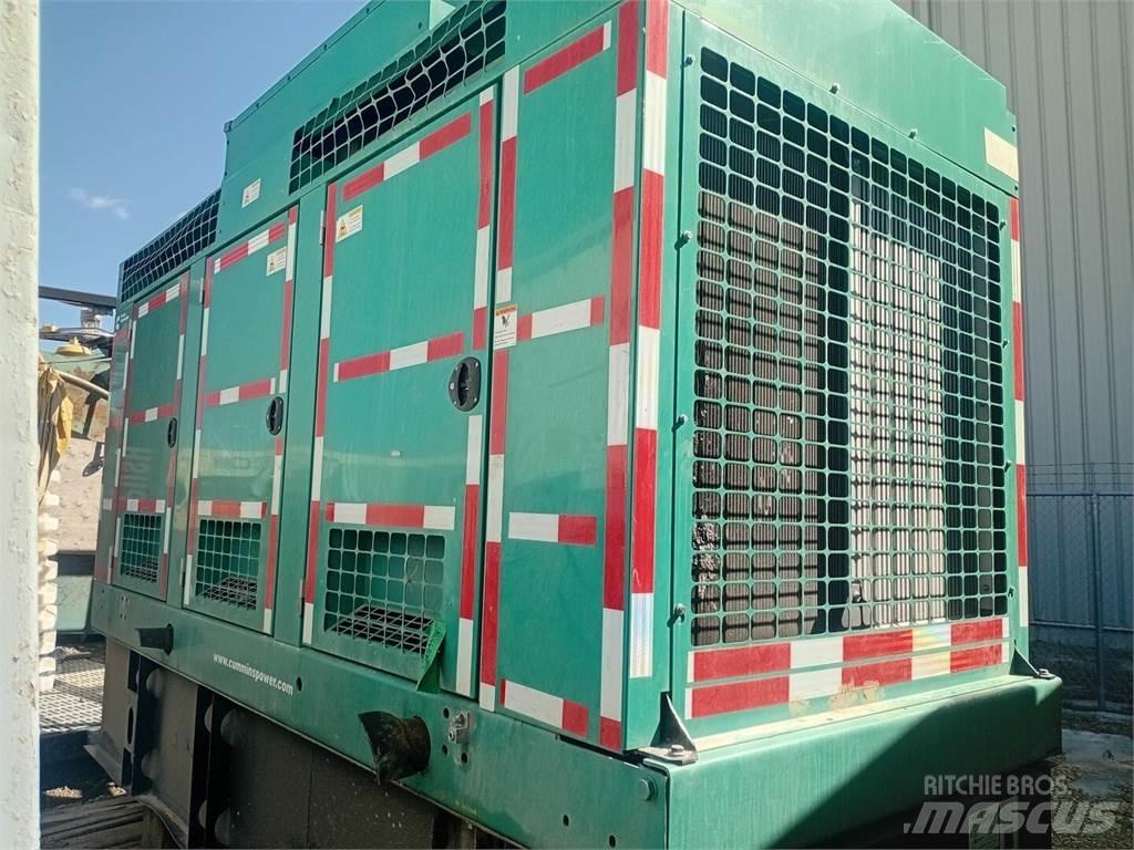Cummins DFEH-A044V256 Generadores diesel